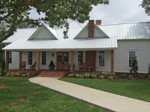 HFXUP_BTS_Farm-House-Front-2_h
