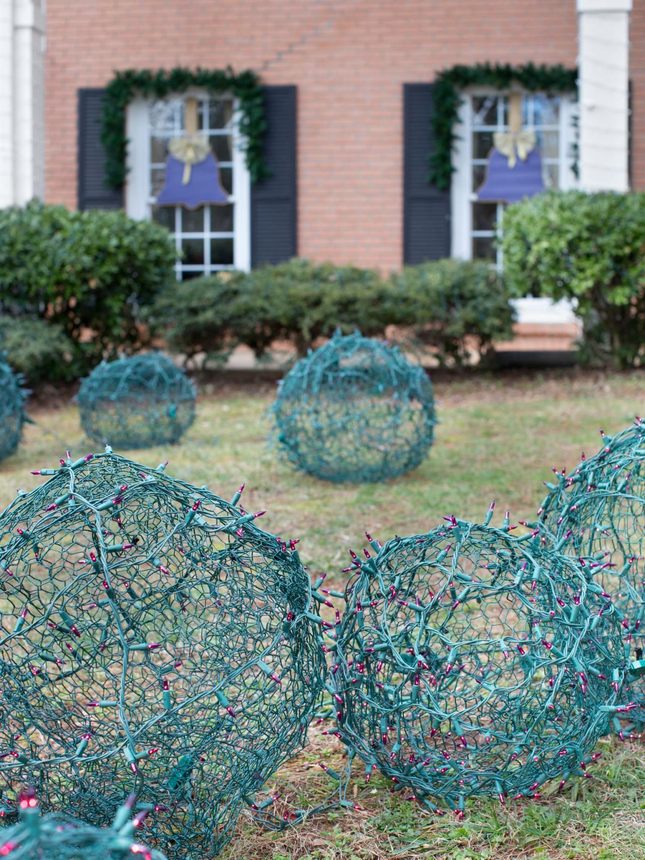 Chicken wire sphere deals