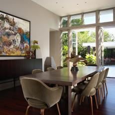 Airy Dining Room With Contemporary Aesthetic