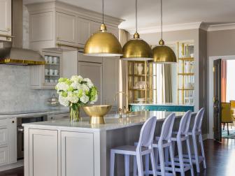 Neutral Transitional Kitchen