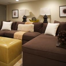 Casual Great Room With Brown Sectional