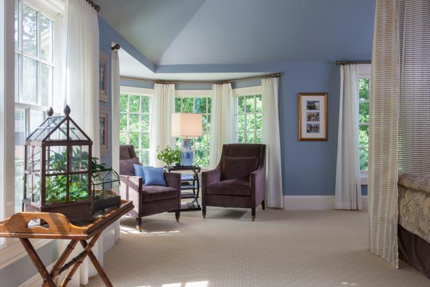 Transitional Master Bedroom With Bay Window Sitting Area Hgtv