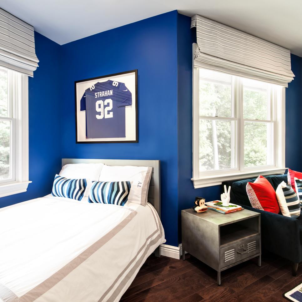 Blue Kid's Bedroom With Jersey | HGTV
