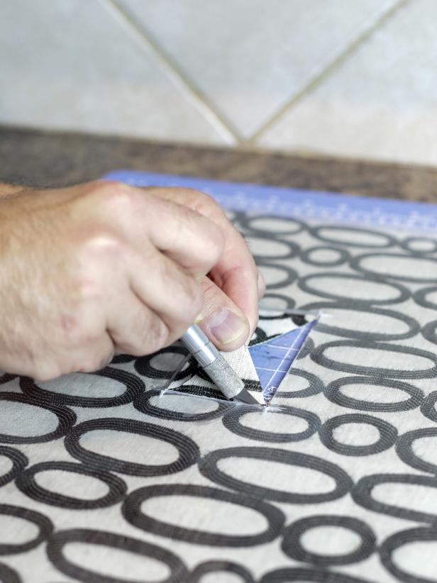 Make A Renter Friendly Removable Diy Kitchen Backsplash Hgtv