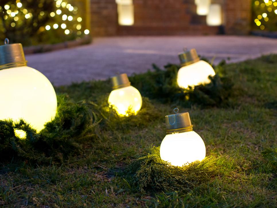 40 Outdoor Lights Ideas, Light Up Yard Decorations