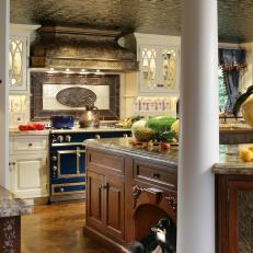 Luxurious Kitchen With Built-In Pet Space