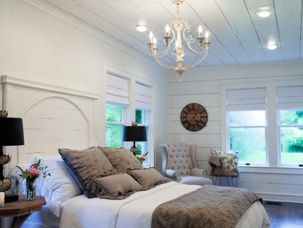 Style with Shiplap 