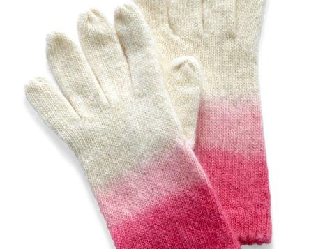 DIY Gift: Dip-Dyed Gloves