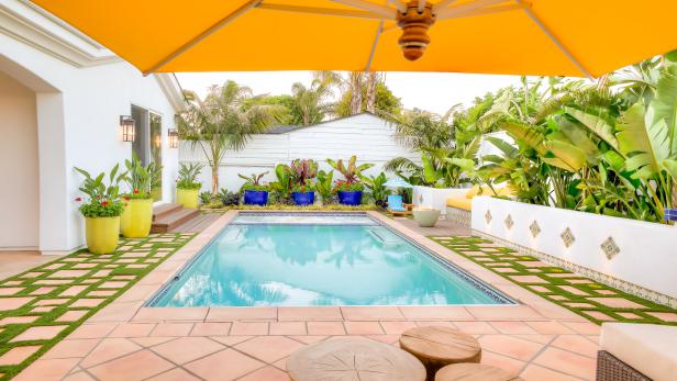 Outdoor Covered Patios Design Aside Swimming Pool