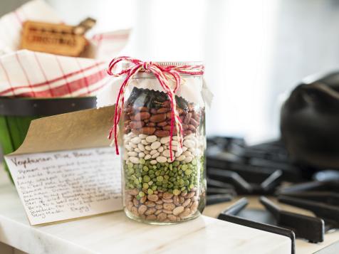 Make a Vegetarian Soup Mix for Gift-Giving