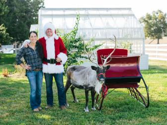Hosts Chip and Joanna Gaines suprise the kids with a reindeer visit at Magnolia Farms, as seen on Fixer Upper.
