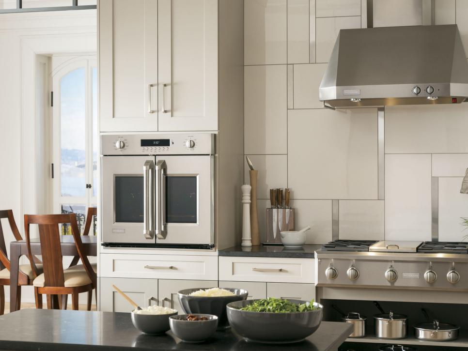 free kitchen designs with wall ovens