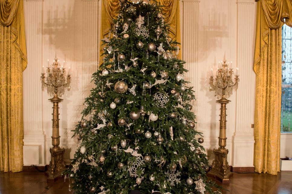 White House Christmas Tour 2015 White House Christmas 2015 HGTV