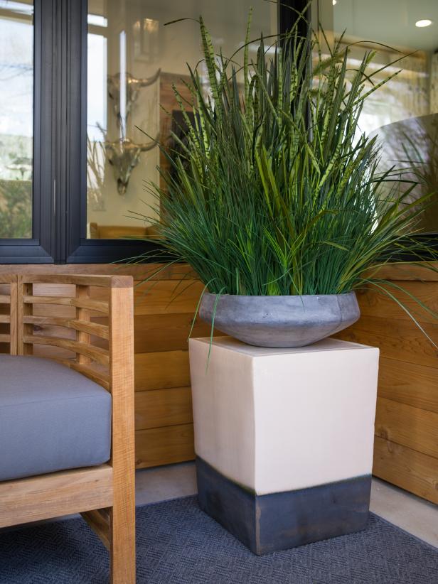 20 Ideas for Using Large Garden Containers HGTV