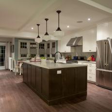 Open Concept Kitchen with Eat-in Area 