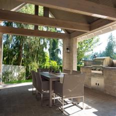 Beautiful Outdoor Space Fit for Dining and Grilling