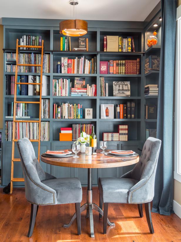 Book-Filled Blue Dining Nook
