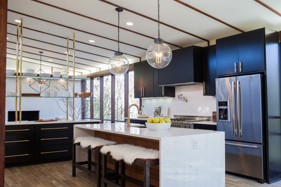 A Fixer Upper Take On Midcentury Modern Hgtv S Fixer Upper With