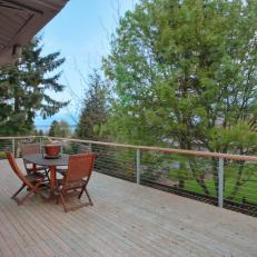 Modern Deck With Cable Railing & Quaint Seating Area