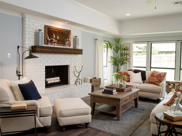 Living Room Ideas With Light Brown Hardwood Floors - Colour Scheme For Living Room With Wooden Floor