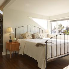 Charming Cottage Bedroom With Iron Bed