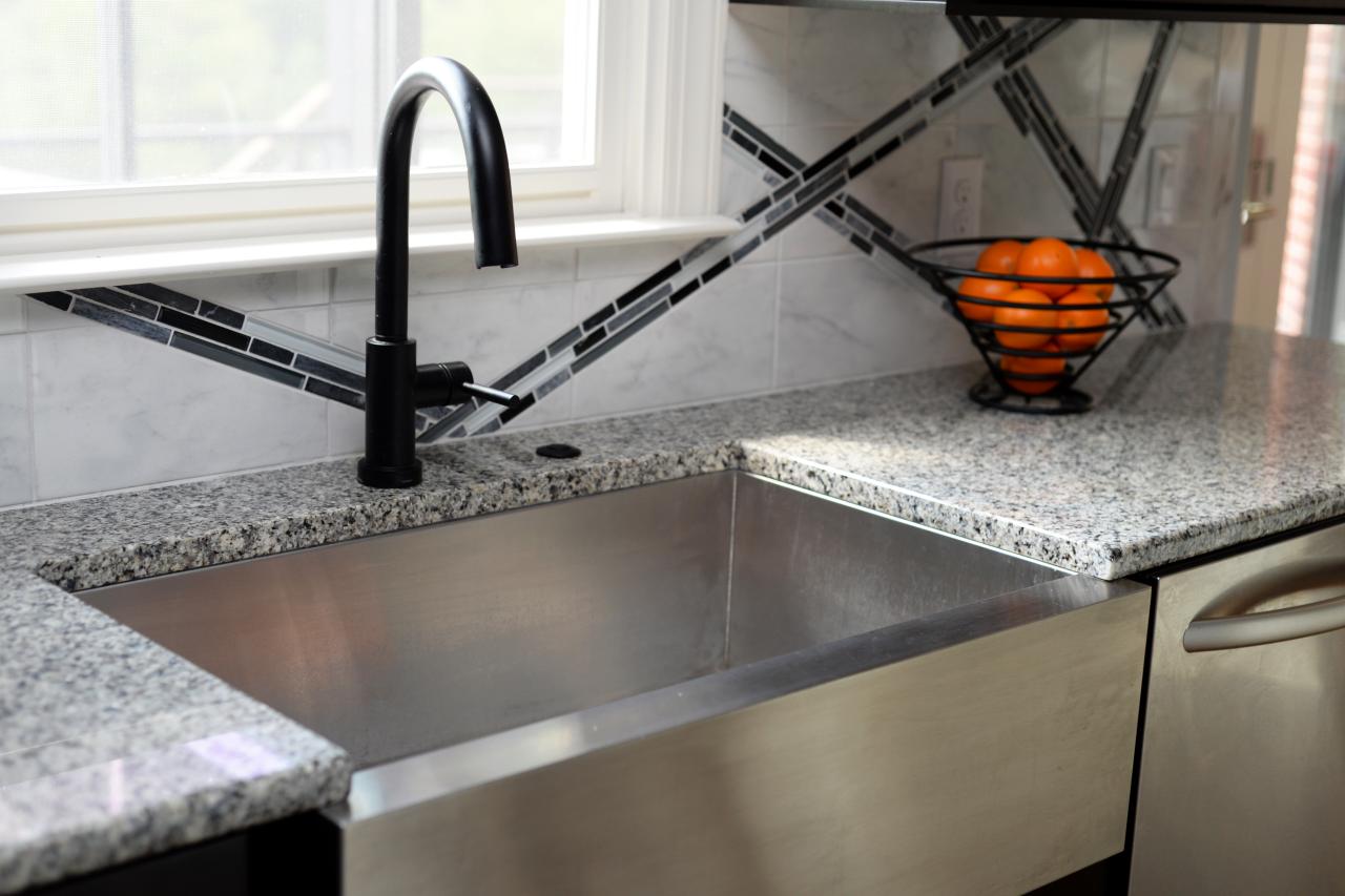 Stainless Steel Farmhouse Sink With Black Faucet Hgtv