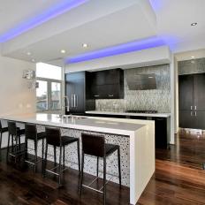 Contemporary, White Eat-In Kitchen 