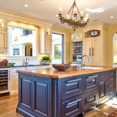 Traditional Neutral Kitchen With Chandelier