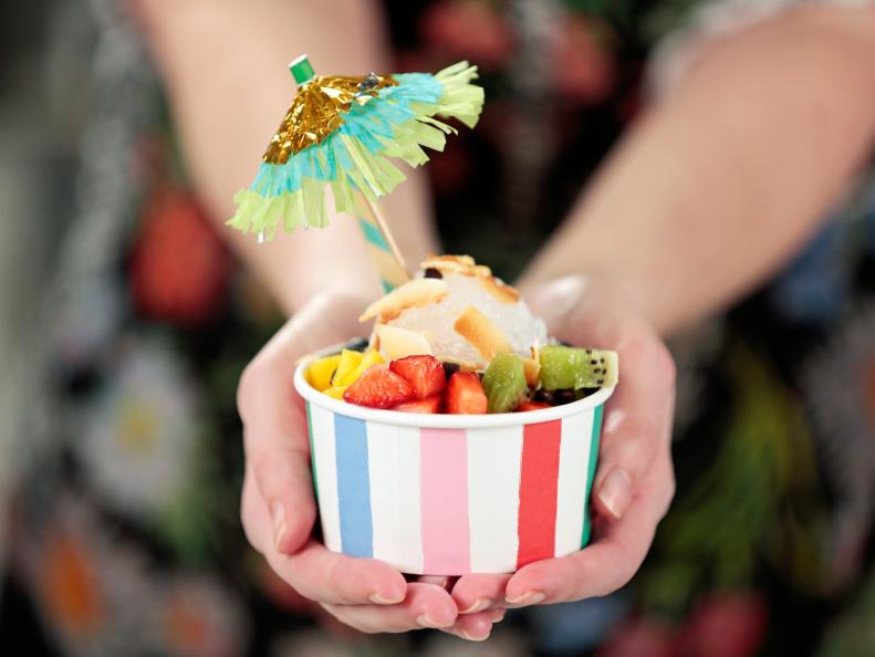 Coconut Snow Cones With Fruit Topping