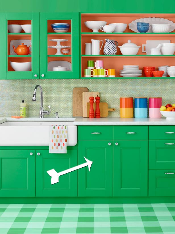 paint green kitchen cabinets