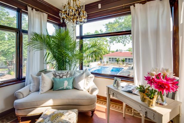 Summer Window Treatment Ideas S, Hanging Curtains In Sunroom