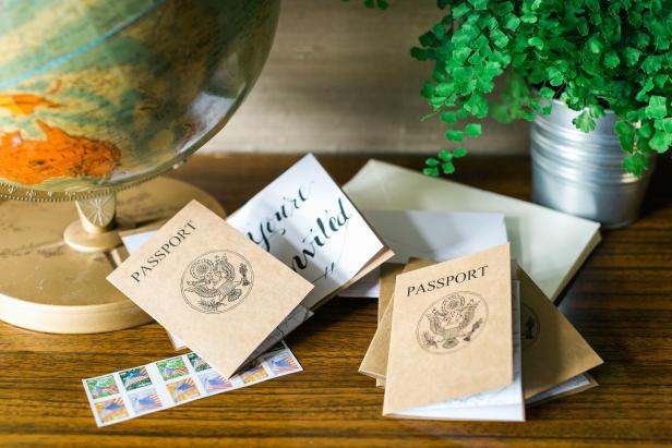 How to make passport invitations