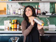 Bartending Tips From a Professional Mixologist