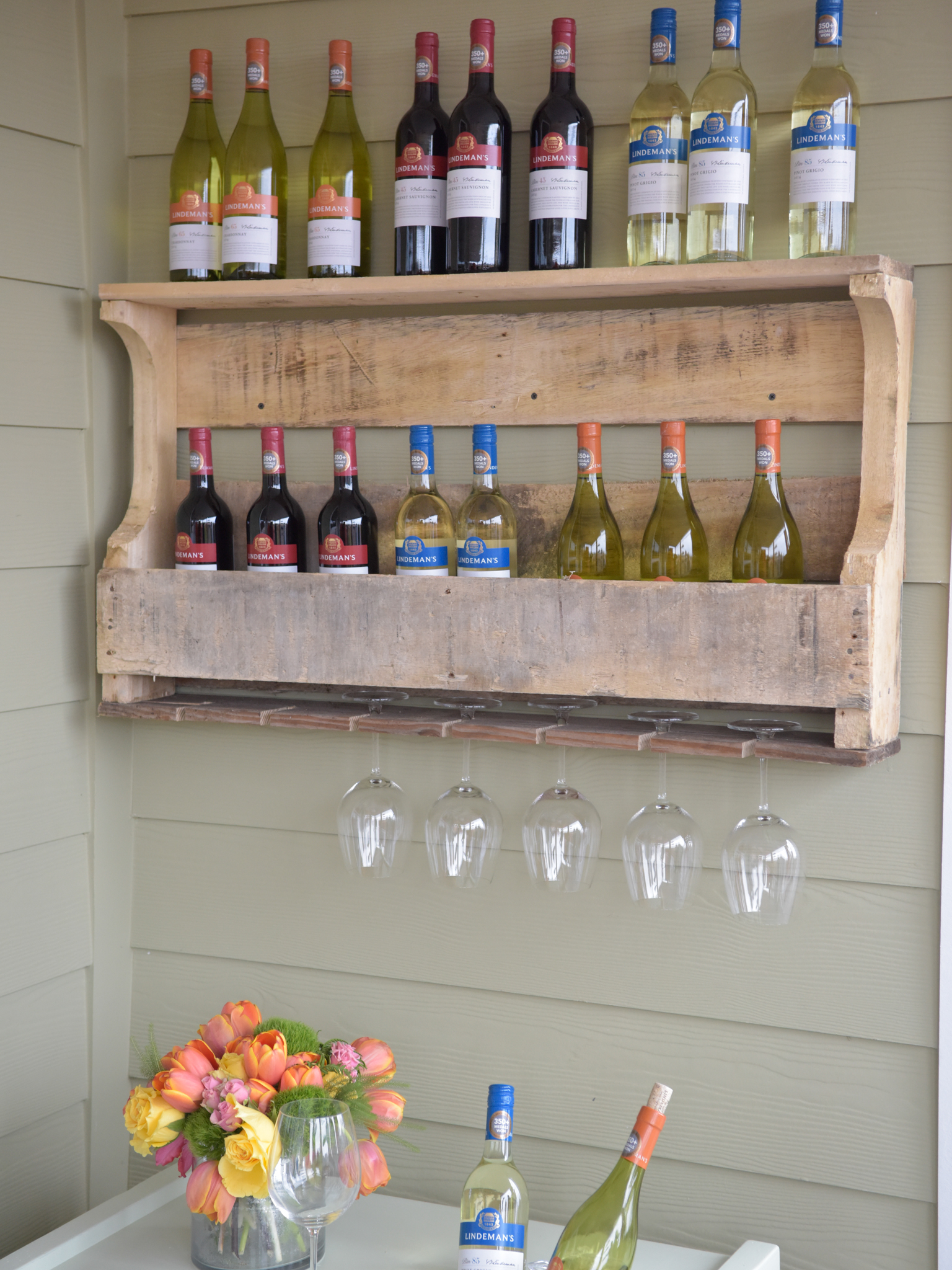 The Prefect Gift Rustic Reclaimed Pallet Wooden Wine Rack & Glass Holder 