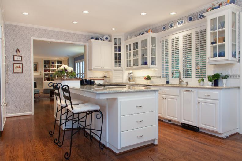 Traditional Blue Kitchen With White Cabinets & Island