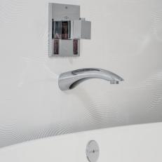 Modern Chrome Bathroom Faucet