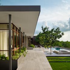 Midcentury Modern Home With Backyard Pool & Spa