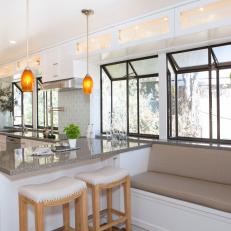 Transitional Kitchen Feels Fresh, Airy