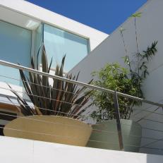 Contemporary Porch With Stainless Steel Cable Railing