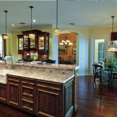 Traditional Eat-In Kitchen Features Two-Tier Island