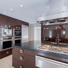 Spacious, Fully Equipped Island in Contemporary Kitchen