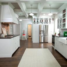 Modern Kitchen with Classic Touches
