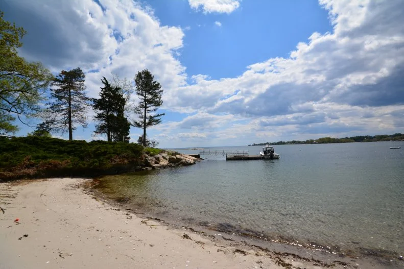 Beach on Long Island Sound in Connecticut