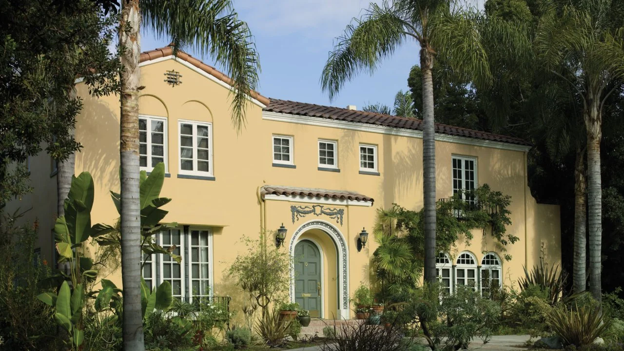 Curb Appeal Tips for Mediterranean-Style Homes | HGTV, image size:1280x720