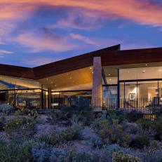 Home Exterior: Contemporary Luxury in Scottsdale, Ariz.