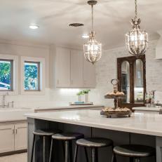 Fixer Upper: Elegant French Country Style Kitchen 