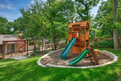 kids backyard play area