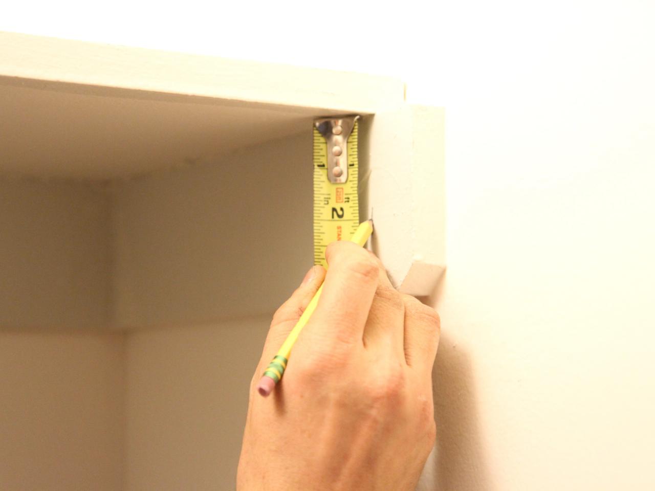 How to Hang a Closet Rod howtos DIY