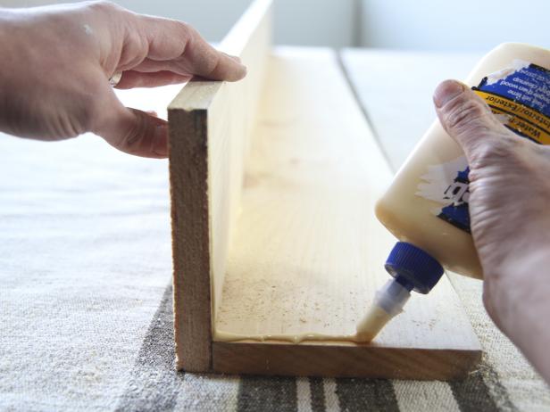 How To Build And Install A Window Cornice Box How Tos Diy