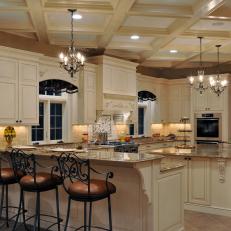 Traditional Eat-In Kitchen With Creamy White Cabinets